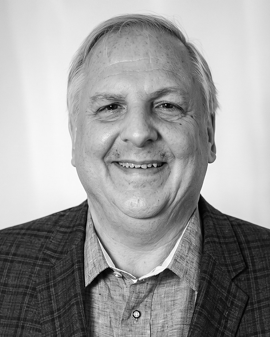 Ronald DaVella, Director